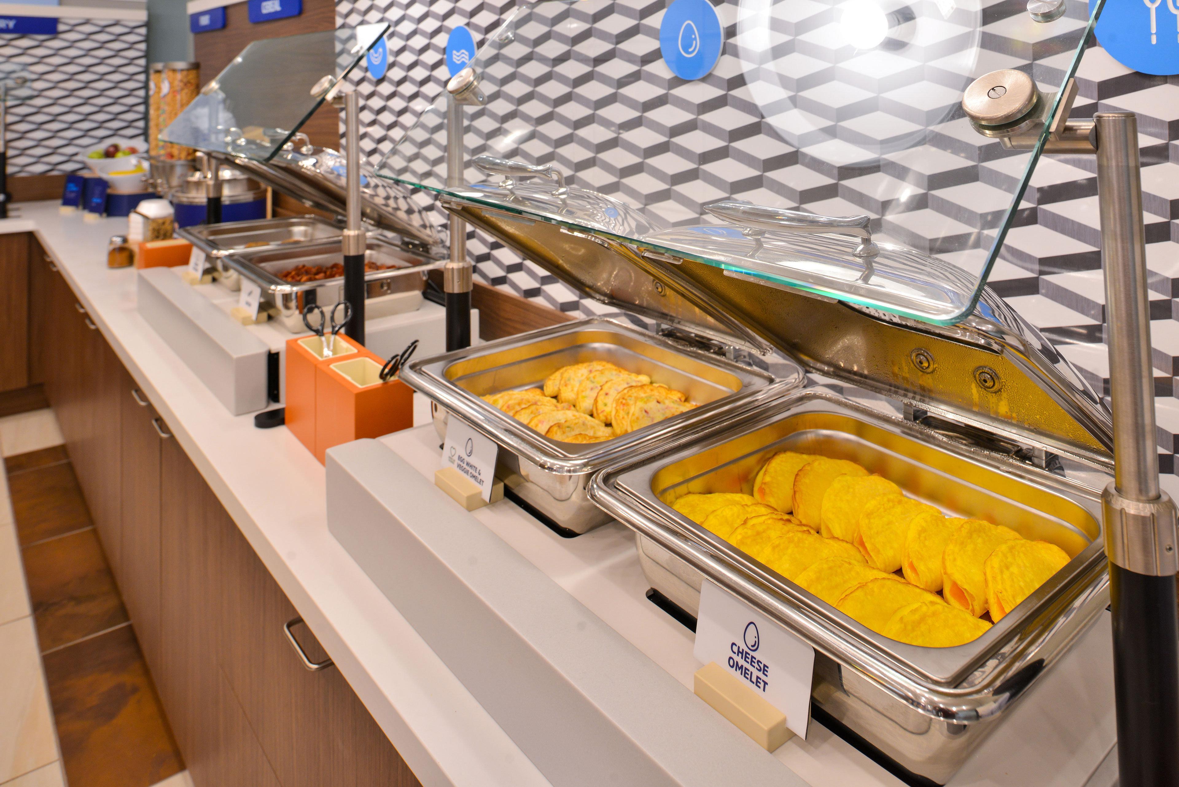 Holiday Inn Express & Suites Brady By Ihg Ngoại thất bức ảnh
