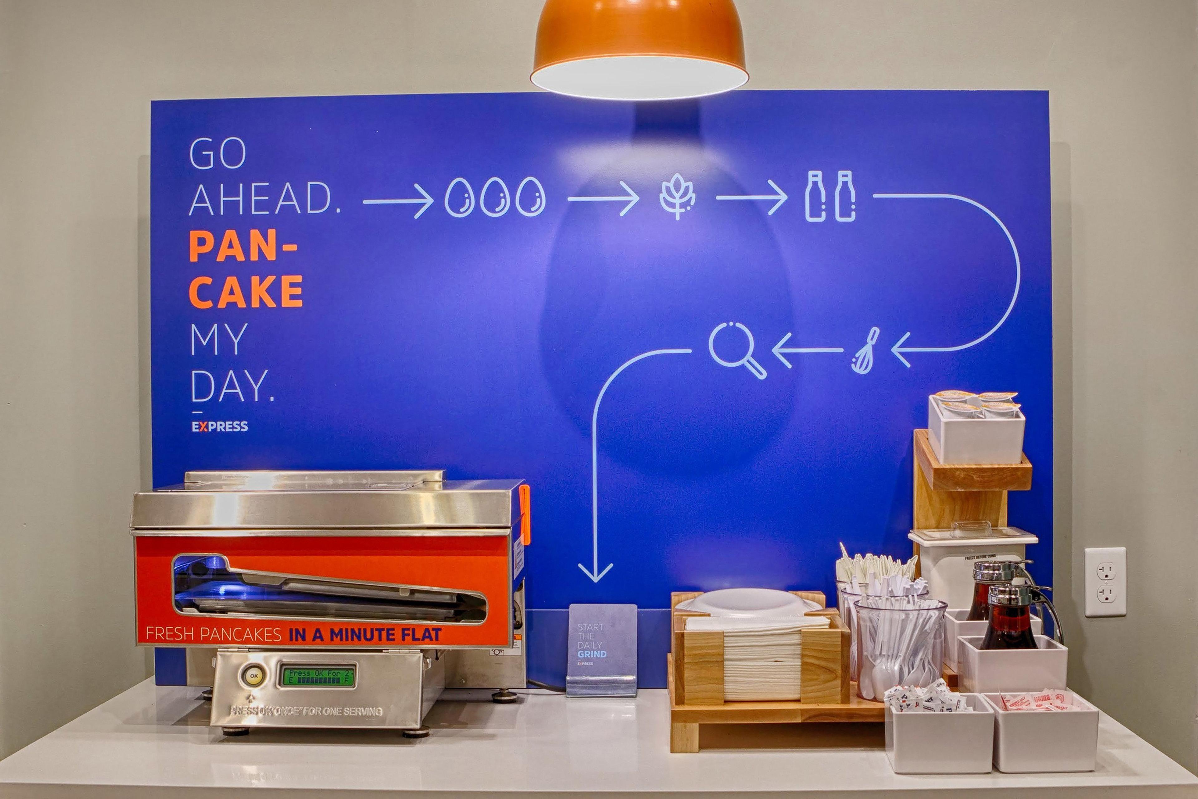 Holiday Inn Express & Suites Brady By Ihg Ngoại thất bức ảnh