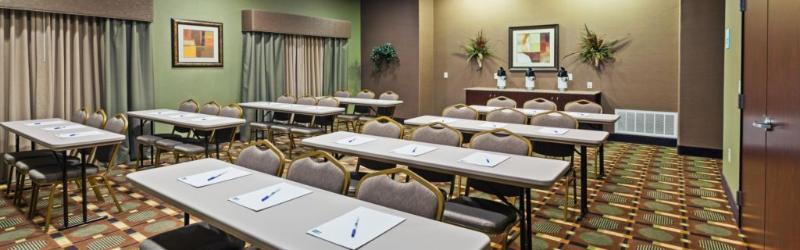 Holiday Inn Express & Suites Brady By Ihg Ngoại thất bức ảnh